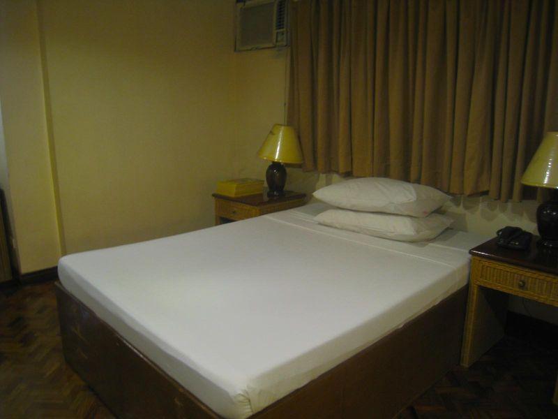 Salcedo Suites Makati City Eksteriør bilde