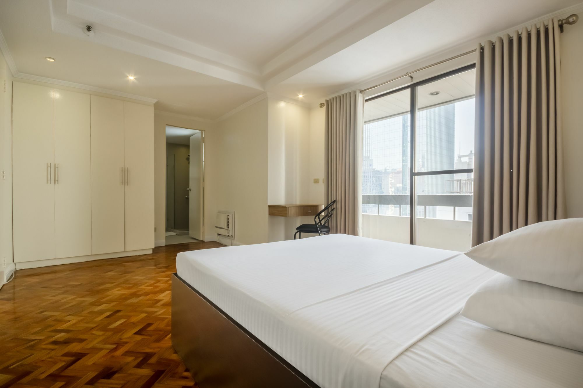 Salcedo Suites Makati City Eksteriør bilde